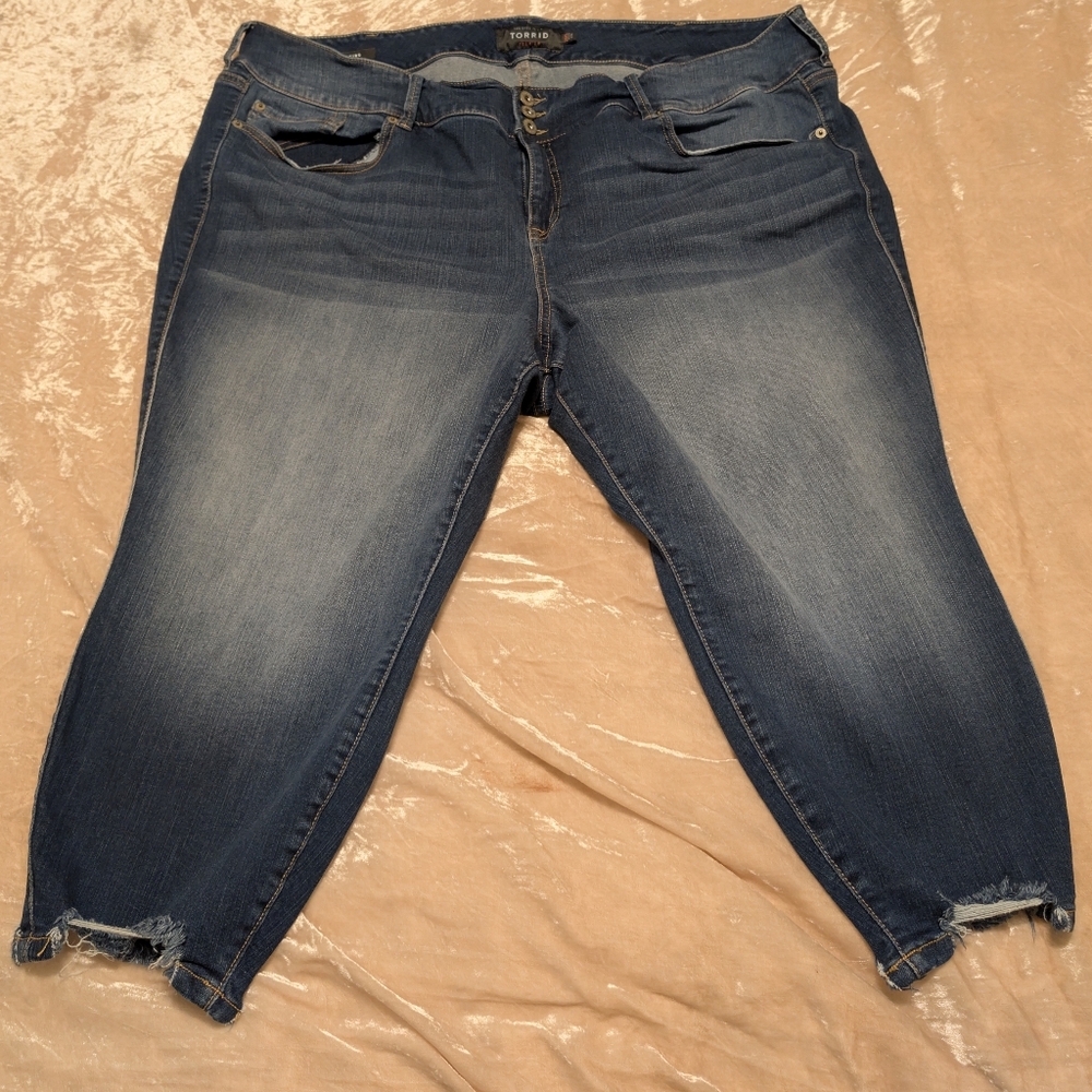 TORRID Cropped Crop Jeans Destructed Frayed Premium Blue